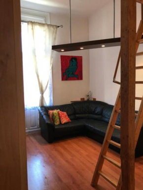 Отель Lux Apartman  Будапешт